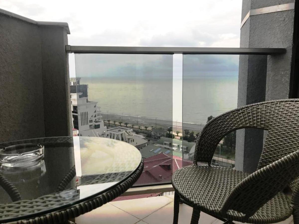 Apartment Selfie Batumi Exterior photo